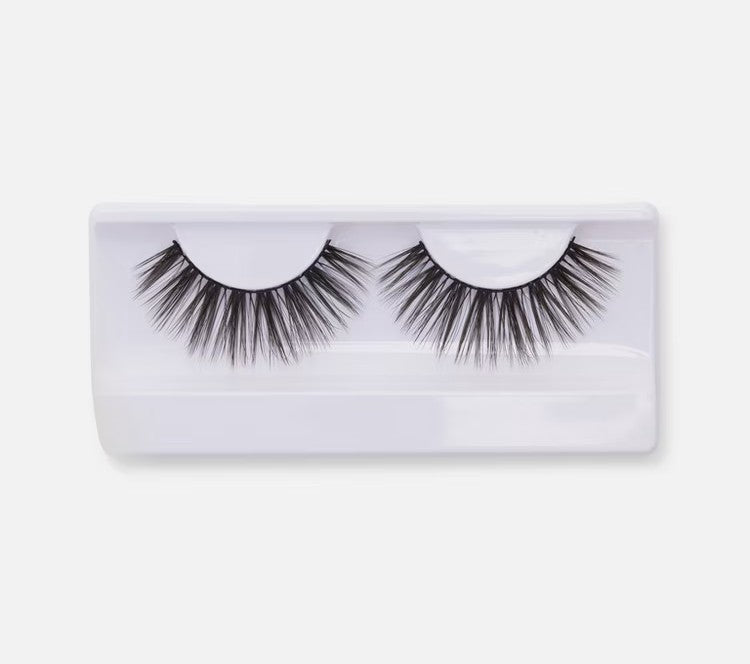 Classic Lashes